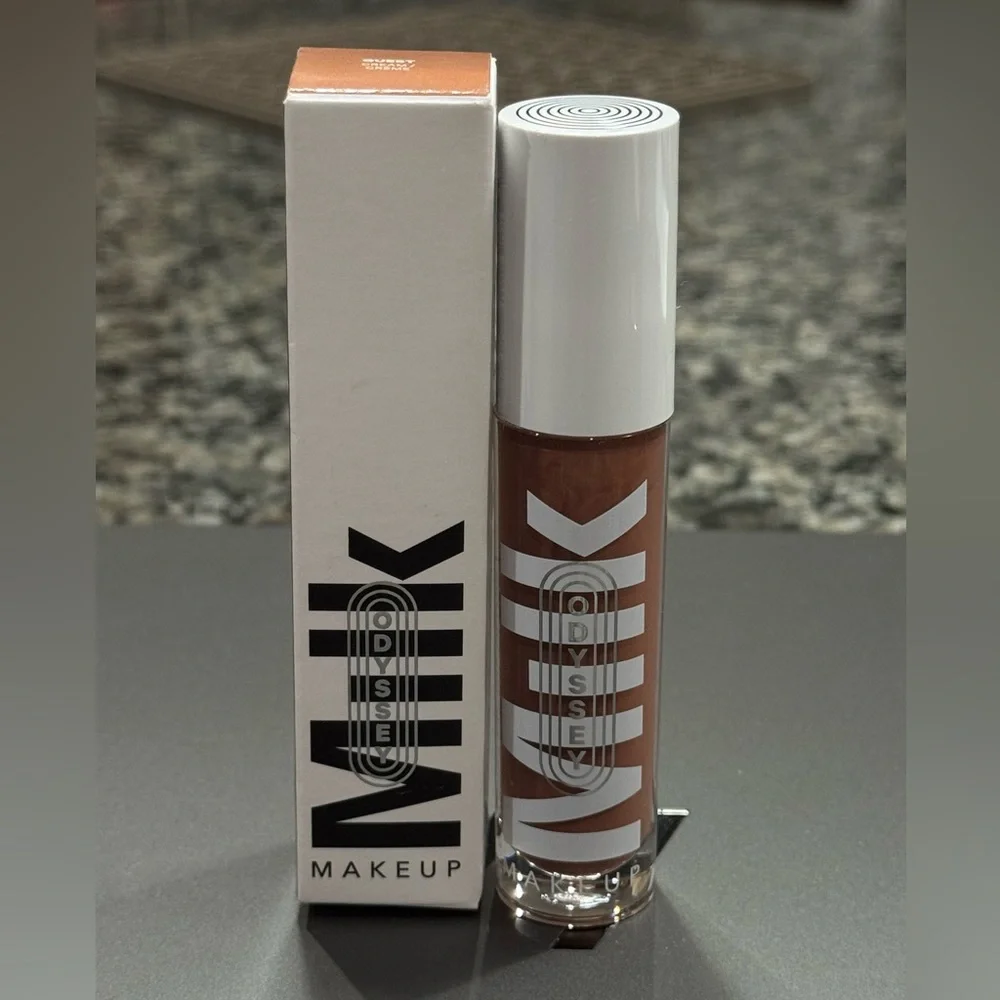 NIB Milk Makeup Odyssey Lip Oil Gloss in Shade Quest